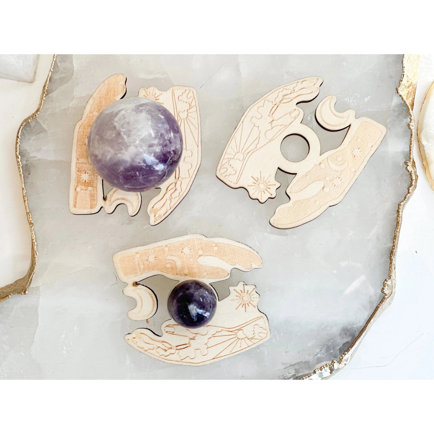 Unearthed Vibes Small Wood Sphere Stand – Elegant Display Holder for Crystals & Collectibles