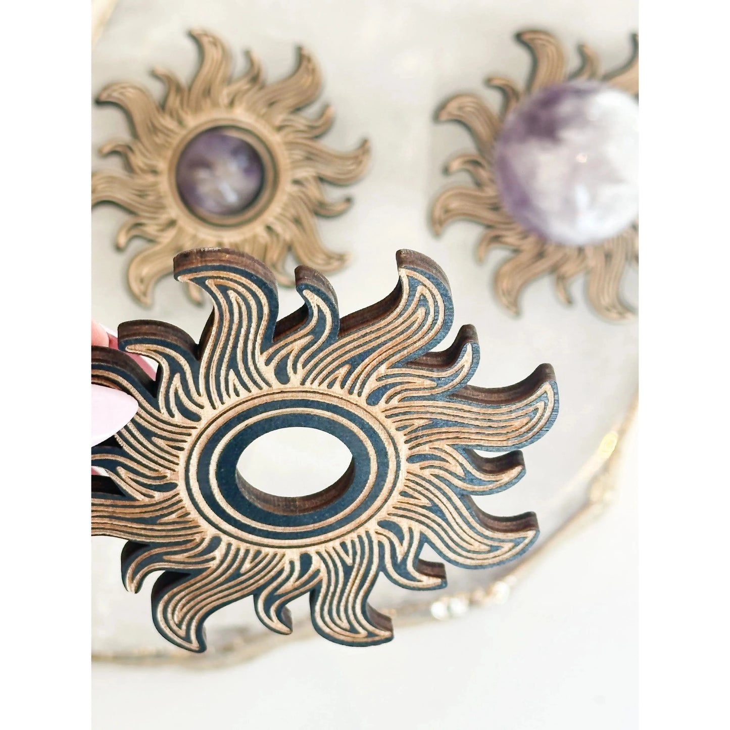 Unearthed Vibes Wood Sphere Stand – Sun Edition | Crystal Ball & Gemstone Display Holder
