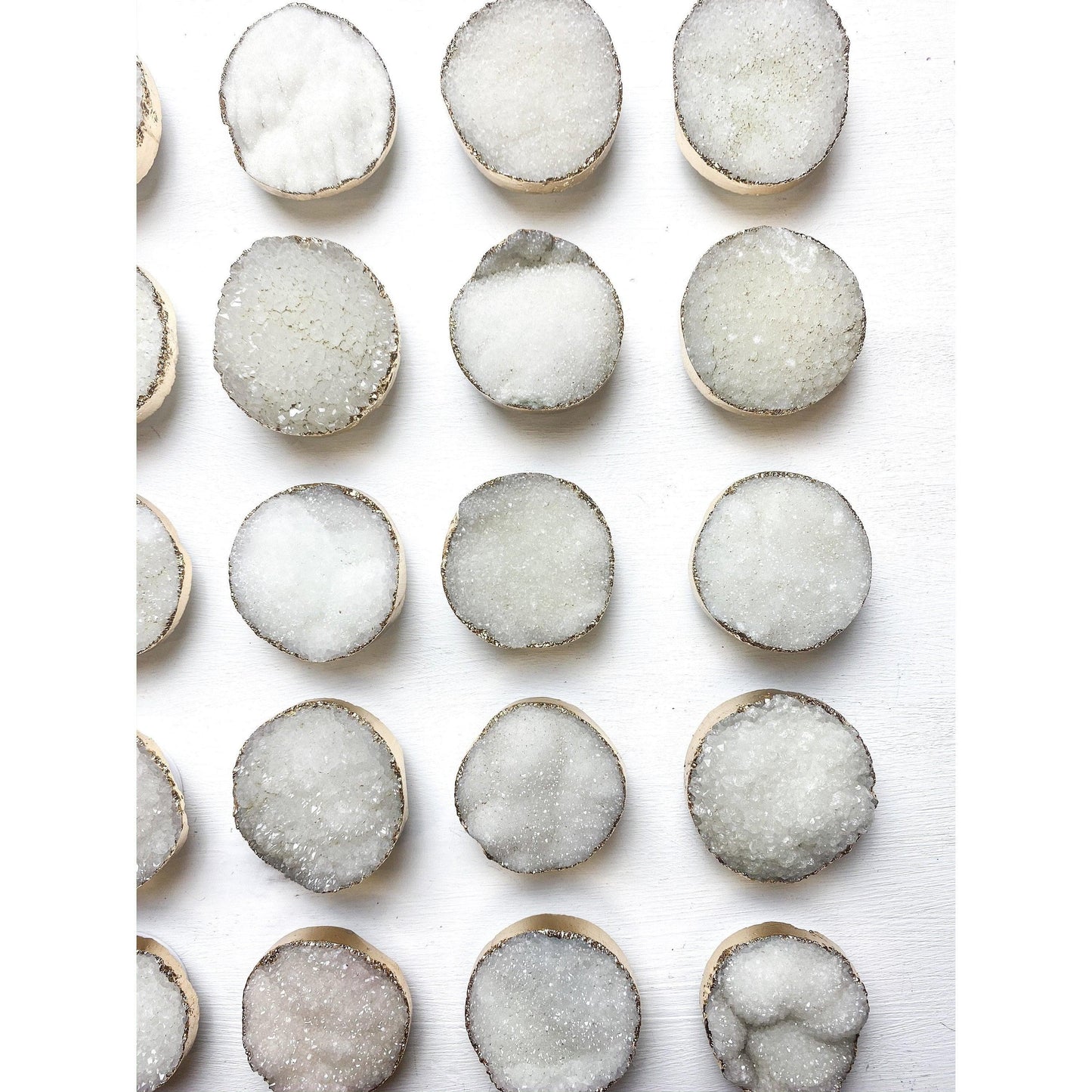 ETSY 8504 White Druzy Crystal with Gold Rim Phone Stand (Natural Gemstone)