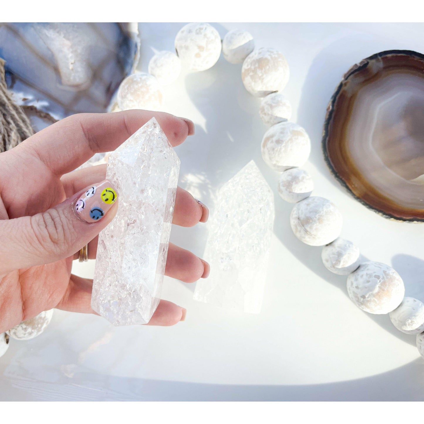 Melan Threads Crackle Quartz Tower