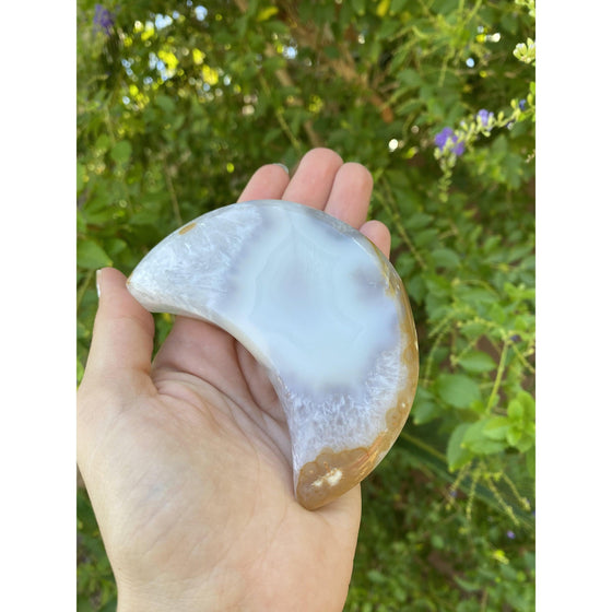 ETSY 8504 Gray + White Agate Geode Moon Accent Piece