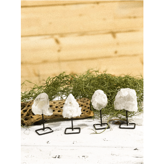 Melan Threads Clear Quartz on a pin stand | Quartz on metal stand