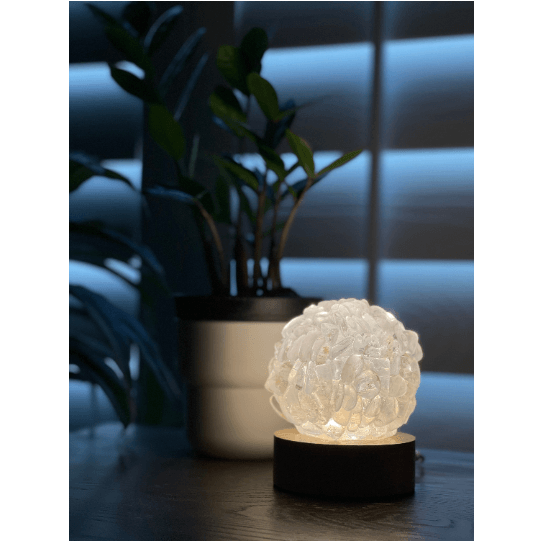 Melan Threads Clear Quartz Tumbled Stone Crystal Lamp Decor