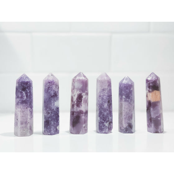 Melan Threads Lepidolite Towers