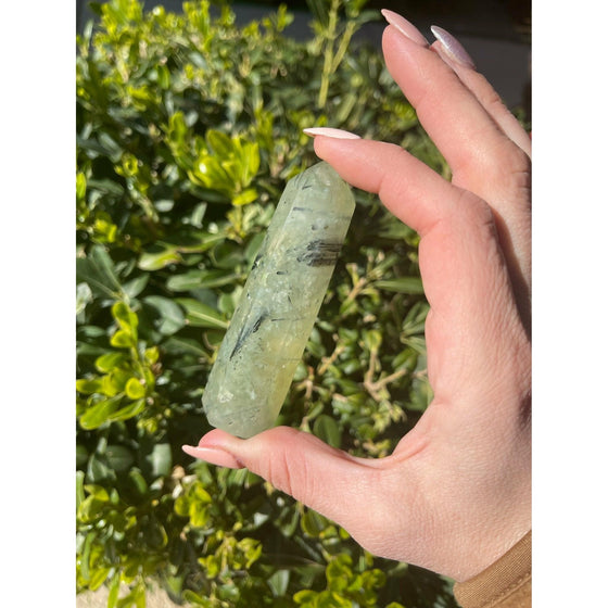 Melan Threads Prehnite Tower